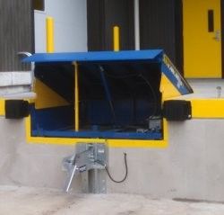 Buy Rugged Steel Dock Plate Premium Quality Hydraulic Unloading Industrial Dock Leveler online manufacture