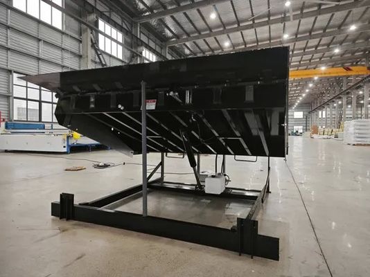 Buy Hydraulic Dock Leveler with 8mm Countertop Panel 16mm Lip and ISO 9001 Certification for Efficient Loading and Unloading online manufacture