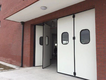 0.8mm Thick Color Steel Plate Industrial Sliding Folding Doors For Shipyards Airports
