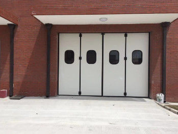 0.8mm Thick Color Steel Plate Industrial Sliding Folding Doors For Shipyards Airports