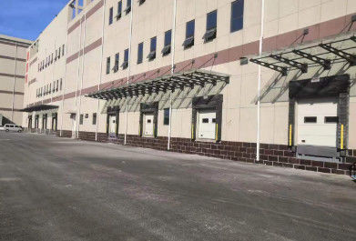 Durable Sponge Loading Dock Canopy Wear Resistant Dock Door Canopy