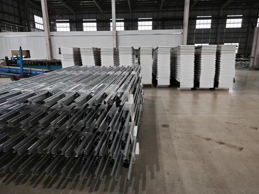 Insulated Sectional Doors  can be interlocked with loading and unloading platform