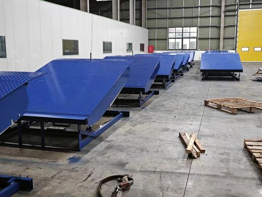 Automatic Pit Hydraulic Dock Leveler With Customized Sizes And Loading Capacity For Warehouse Loading Bays