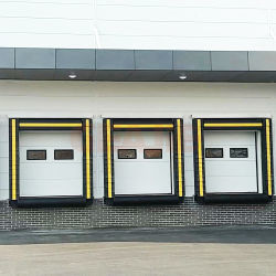 No Damage Structure Inflatable Dock Shelter Ideal For Temperature Controlled Environments