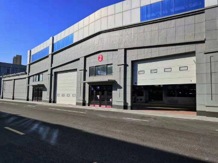 Energy Efficient Sectional Doors Reduce Costs In Temperature Controlled Spaces