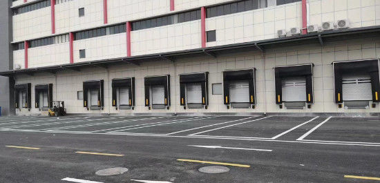 Logistics Insulated Sectional Door Industrial Warehouse Doors