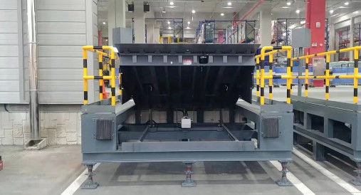 Grey Hydraulic Dock Leveler Frame Type For Non Platform Scenarios